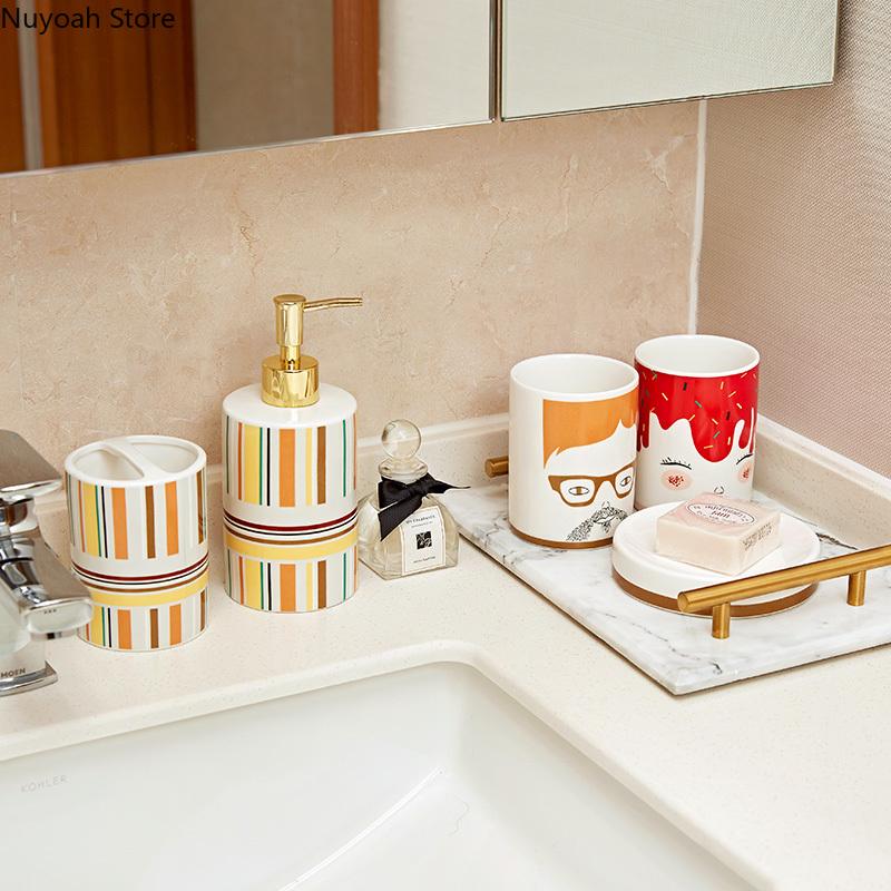 Bathroom Supplies Cartoon Ceramic Lotion Bottle/toothbrush Holder/mouthwash Cup/soap Dish/bathroom Decoration Accessories Bath Accessory Set
Bathroom Supplies Cartoon Ceramic Lotion Bottle/toothbrush Holder/mouthwash Cup/soap Dish/bathroom Decoration Accessories Bath Accessory Set