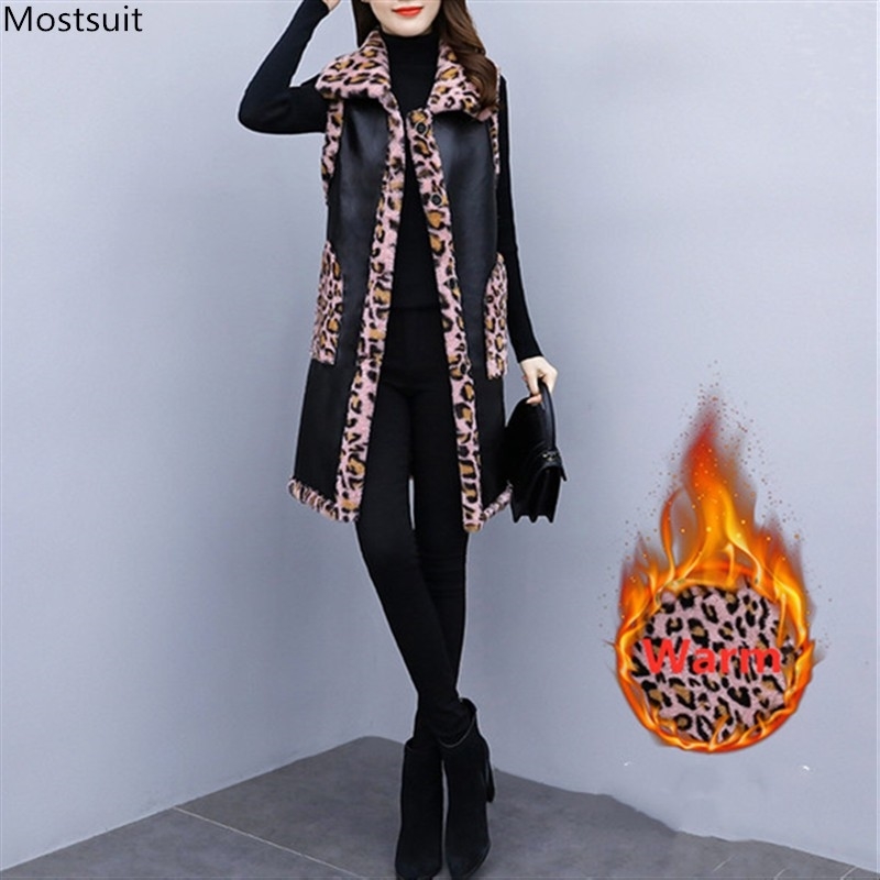 Winter Women Vest Ladies Long Leopard Waistcoat With Pockets Fashion Elegant Leather Loose Plus Size Warm Coat Gilet 210518, White leopard
Winter Women Vest Ladies Long Leopard Waistcoat With Pockets Fashion Elegant Leather Loose Plus Size Warm Coat Gilet 210518, White leopard