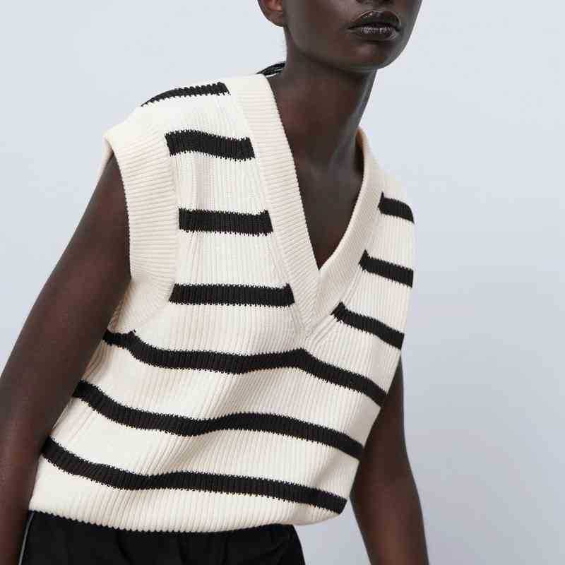 Spring Autumn Women Pullover Vest Sweater Sleeveless Striped Knitted Sweaters Preppy Style V neck Waistcoat Tops 210525, Beige 
Spring Autumn Women Pullover Vest Sweater Sleeveless Striped Knitted Sweaters Preppy Style V neck Waistcoat Tops 210525, Beige