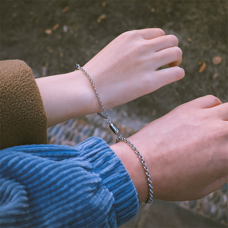 2 Pcs Magnet Attract Creative Couple Bracelet Stainless Steel Friendship Men Women Charm Bracelet 2021 Jewelry Lover Gift, Golden;silver
2 Pcs Magnet Attract Creative Couple Bracelet Stainless Steel Friendship Men Women Charm Bracelet 2021 Jewelry Lover Gift, Golden;silver