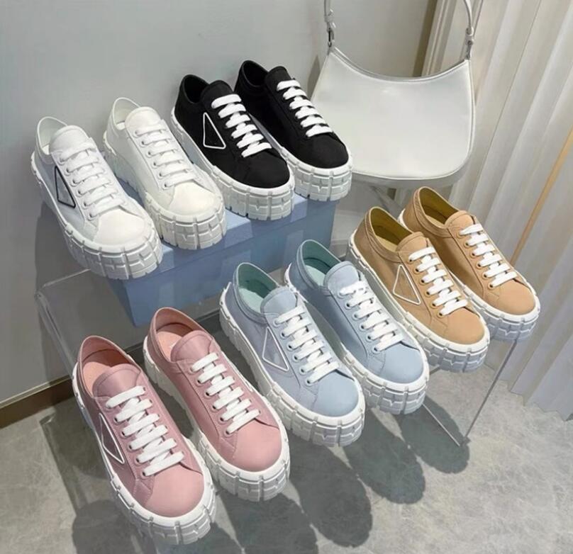 Womens Casual Shoes Classic Brand Fashion Luxury Designer Canvas Platform Solid Heighten shoe Party dress Sneakers Ladies Style size with 35-40, Blue
Womens Casual Shoes Classic Brand Fashion Luxury Designer Canvas Platform Solid Heighten shoe Party dress Sneakers Ladies Style size with 35-40, Blue