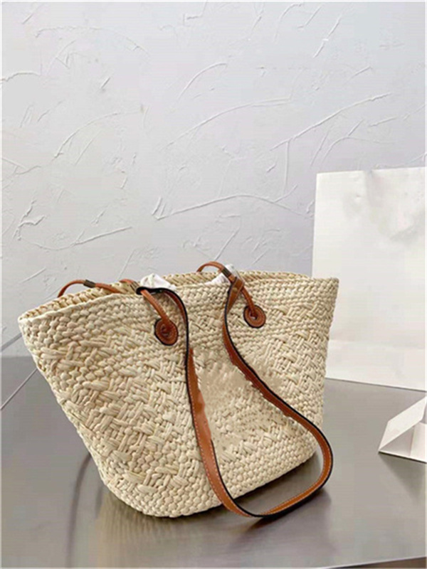 celebrity catwalk models straw bag latest design simple and practical Designers Womens Handbags Purses 2021 is specially designed for young girls Classic fashion, Khaki
celebrity catwalk models straw bag latest design simple and practical Designers Womens Handbags Purses 2021 is specially designed for young girls Classic fashion, Khaki