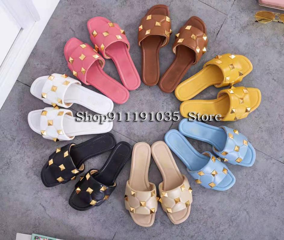 Brand Ladies Top Quality Electric Embroidered Plaid With Hardware Willow Nails Inner Morning Full Sheepskin Slippers 35, Black
Brand Ladies Top Quality Electric Embroidered Plaid With Hardware Willow Nails Inner Morning Full Sheepskin Slippers 35, Black