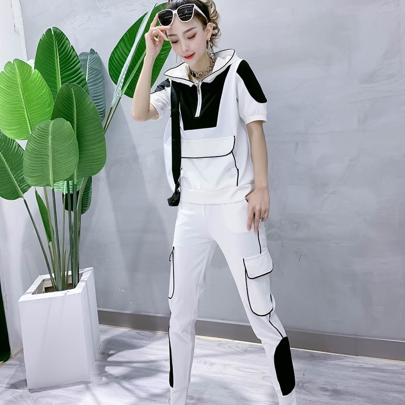 Sportswear women's net red fashion trend 2020 summer new short sleeve casual sweater two-piece set loose foreign style, Gray
Sportswear women's net red fashion trend 2020 summer new short sleeve casual sweater two-piece set loose foreign style, Gray