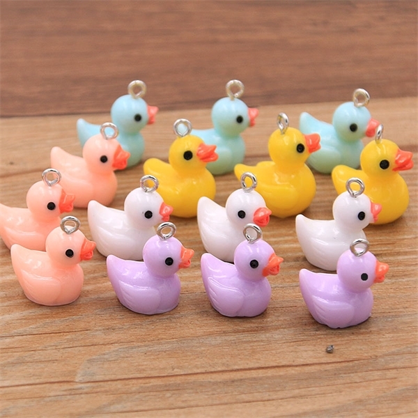 30PC 18X21MM Cute Color Duck Resin Earring Charms Diy Findings Kawaii 3D Phone Keychain Bracelets Pendant For Jewelry Making Y1217
30PC 18X21MM Cute Color Duck Resin Earring Charms Diy Findings Kawaii 3D Phone Keychain Bracelets Pendant For Jewelry Making Y1217