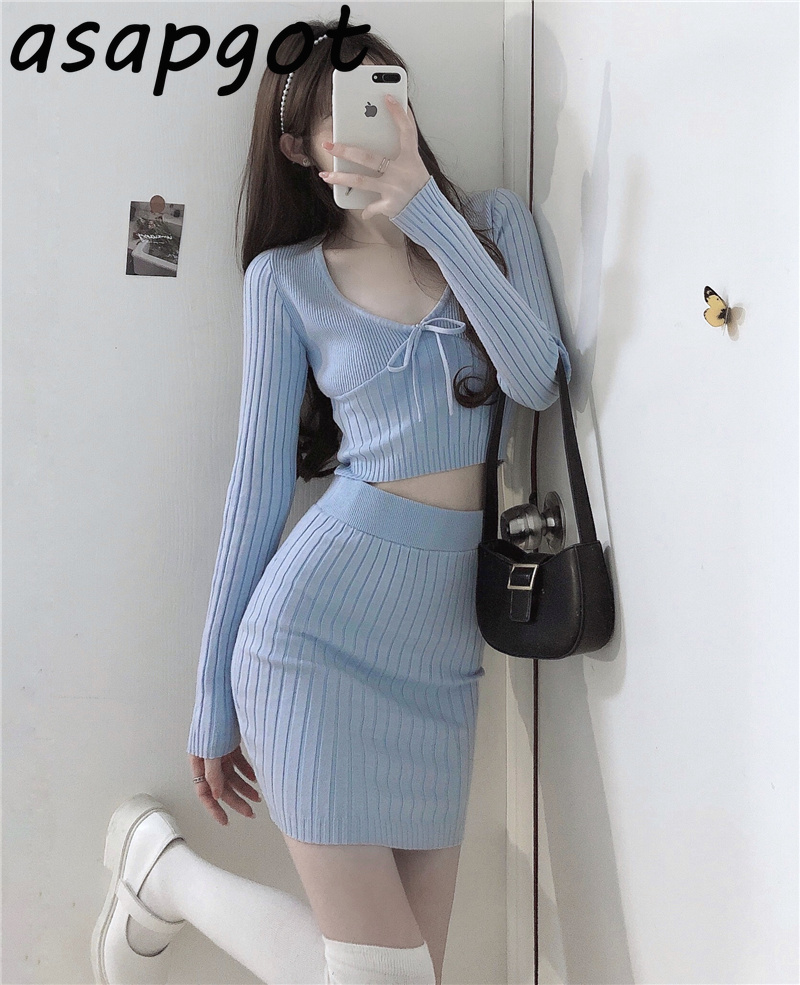 Matching Sets Dress Gentle White V Neck Knitted Top Fashion Clothing Slim Short Knitwear High Waist Skirt Sweet Casual 210429