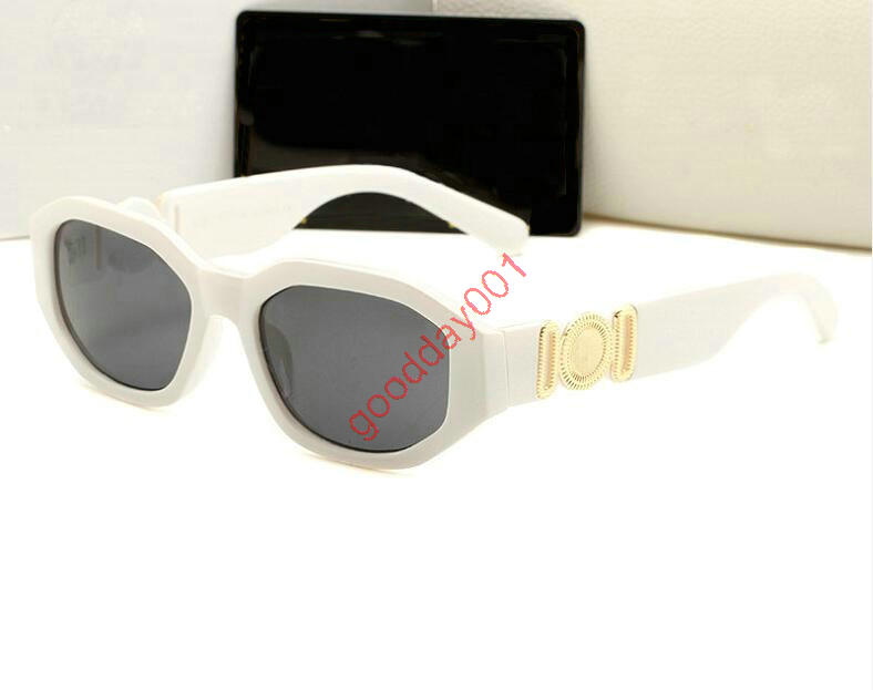 Square Medusa Biggie Sunglasses Women Fashion 2022 New Vintage Big Frame Shades Men Brand Designer Luxury Sun Glasses Uv400 Oversized Eyewea, White;black
Square Medusa Biggie Sunglasses Women Fashion 2022 New Vintage Big Frame Shades Men Brand Designer Luxury Sun Glasses Uv400 Oversized Eyewea, White;black