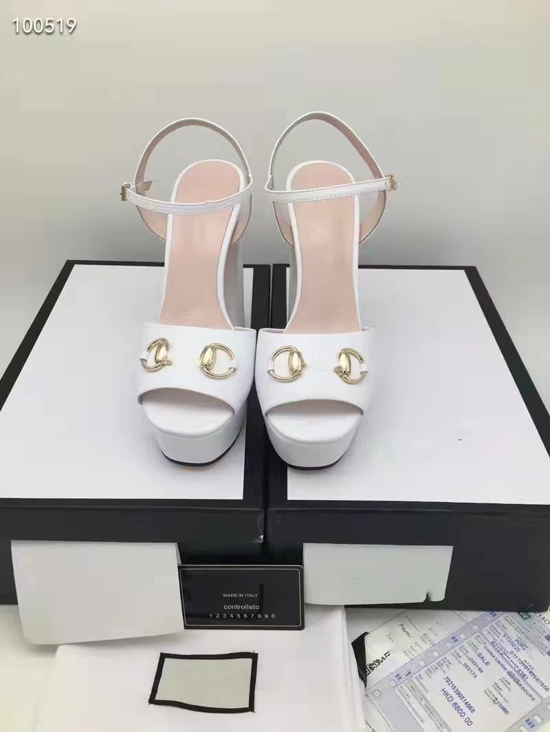 2022 High heels Designer Sandals Party Fashion real leather dance shoes for women metal buckle thick for 35-41, Red
2022 High heels Designer Sandals Party Fashion real leather dance shoes for women metal buckle thick for 35-41, Red