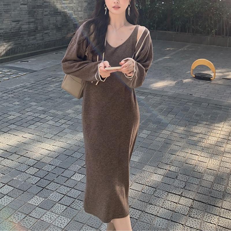 Casual Dresses 2 Piece Dress Set Women Knitted Suits Elegant Knit Sweater Vintage Party Office Lady Korean Fashion Cardigan 2021 Autumn, Khaki
Casual Dresses 2 Piece Dress Set Women Knitted Suits Elegant Knit Sweater Vintage Party Office Lady Korean Fashion Cardigan 2021 Autumn, Khaki