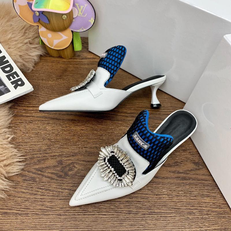 2021est Summer Woman Slippers Fashion Genuine Leather Pointed-Toes Strange Style Patchwork Crystal, Black
2021est Summer Woman Slippers Fashion Genuine Leather Pointed-Toes Strange Style Patchwork Crystal, Black