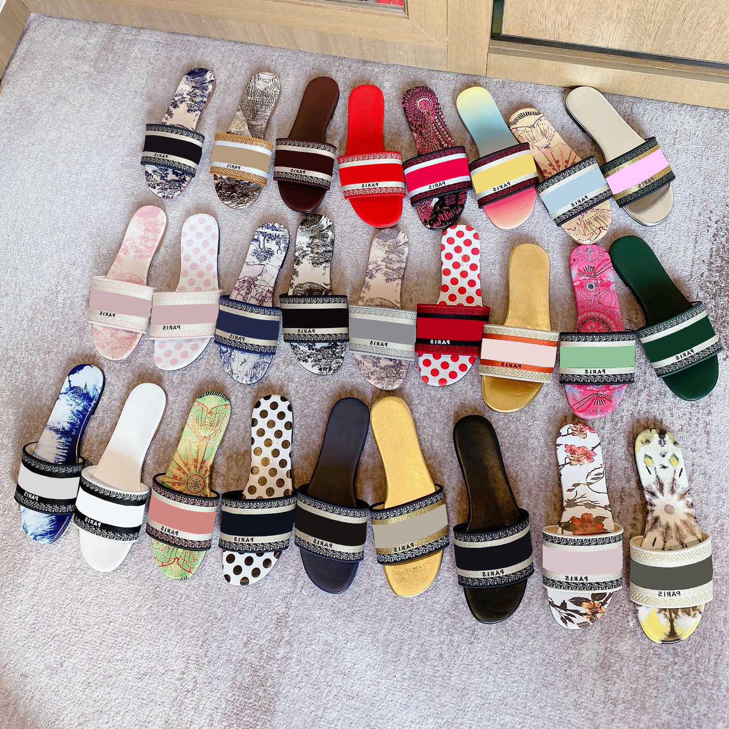 Summer Beach women Slides Girl Flat Slippers Womens Slipper slide fashion Scuffs Shoe Ladies Flip Flops Knitted Embroidery slided with box
Summer Beach women Slides Girl Flat Slippers Womens Slipper slide fashion Scuffs Shoe Ladies Flip Flops Knitted Embroidery slided with box