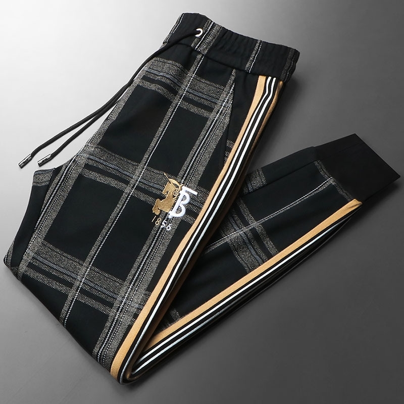 Autumn and winter fashion brand TB embroidery pattern lattice side thread splicing casual sports men's pants, Black
Autumn and winter fashion brand TB embroidery pattern lattice side thread splicing casual sports men's pants, Black