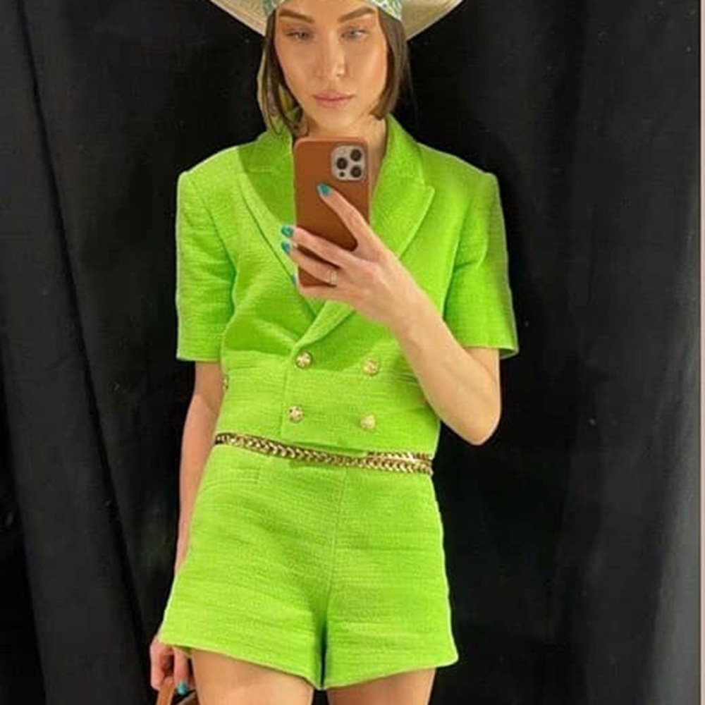 BBWM Green Two-Piece Cropped Tweed Weave Blazer Women Spring Elegant Short Sleeve Office Lady Slim Shorts Short Suit 210520
BBWM Green Two-Piece Cropped Tweed Weave Blazer Women Spring Elegant Short Sleeve Office Lady Slim Shorts Short Suit 210520