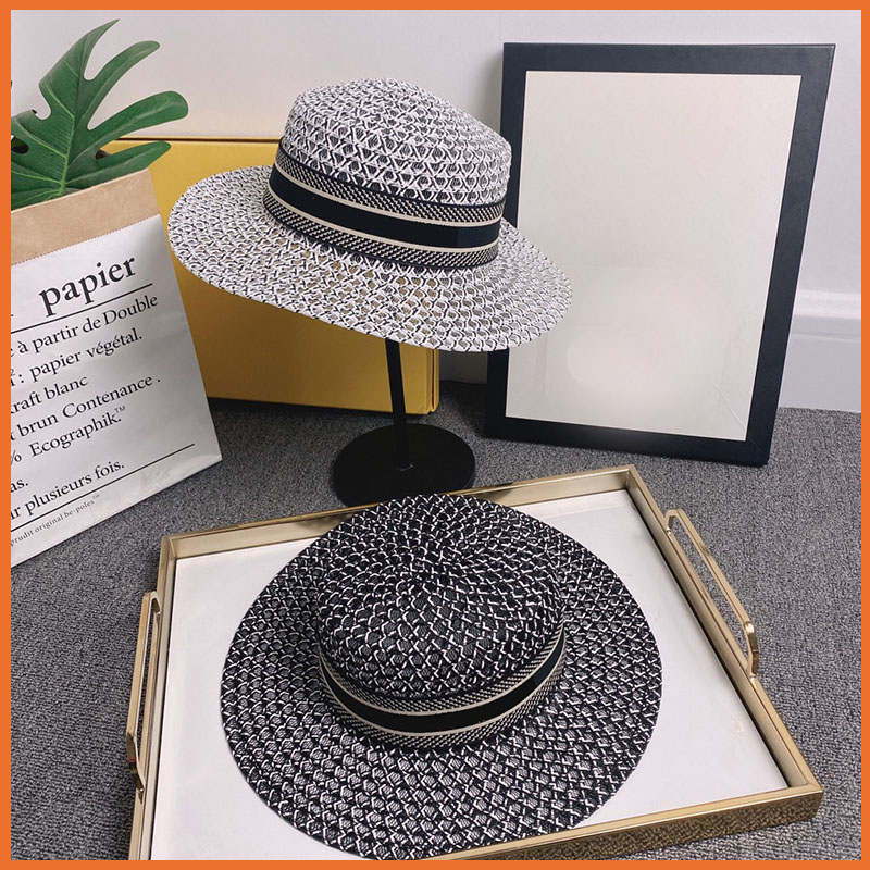 Summer Women Straw Hat Fashion Sun Protection casquette Hats Personality Wide Brim Hat Luxurys Designers Bucket hats caps mens 2106071Y, Extra shipping cost
Summer Women Straw Hat Fashion Sun Protection casquette Hats Personality Wide Brim Hat Luxurys Designers Bucket hats caps mens 2106071Y, Extra shipping cost