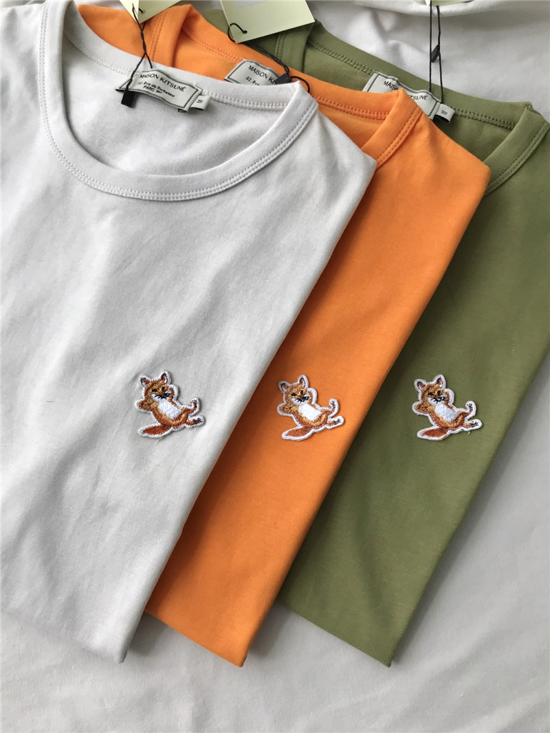Top Quality 2021ss Fox Embroidery Maison KITSUNE T Shirt Men Women Couples Maison KITSUNE Tees 100% Cotton T-Shirt
Top Quality 2021ss Fox Embroidery Maison KITSUNE T Shirt Men Women Couples Maison KITSUNE Tees 100% Cotton T-Shirt