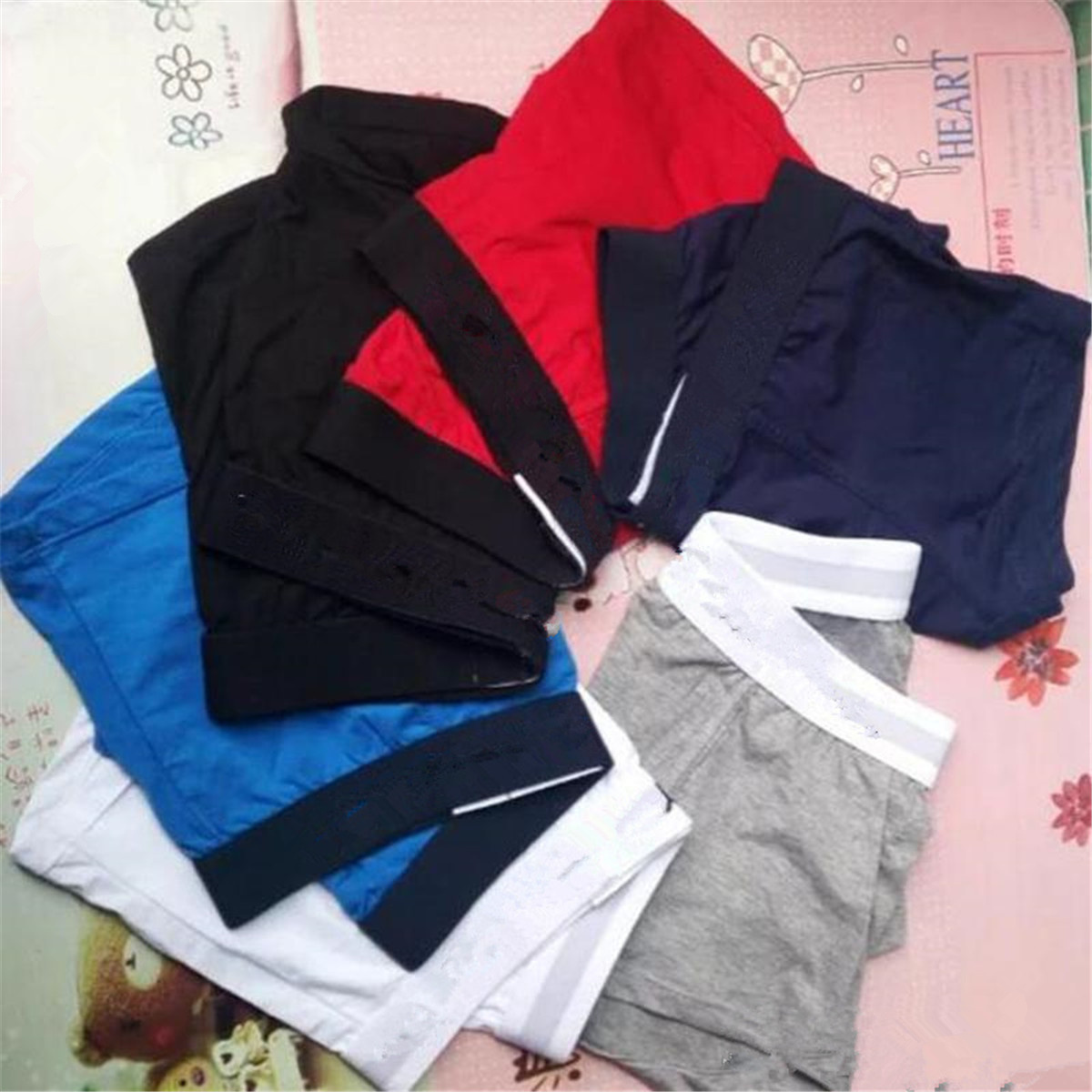 Men Designers Boxers Brands Underpants Sexy Classic Mens Boxer Casual Shorts Underwear Breathable Cotton Underwears 3pcs Without Box, Black;white
Men Designers Boxers Brands Underpants Sexy Classic Mens Boxer Casual Shorts Underwear Breathable Cotton Underwears 3pcs Without Box, Black;white