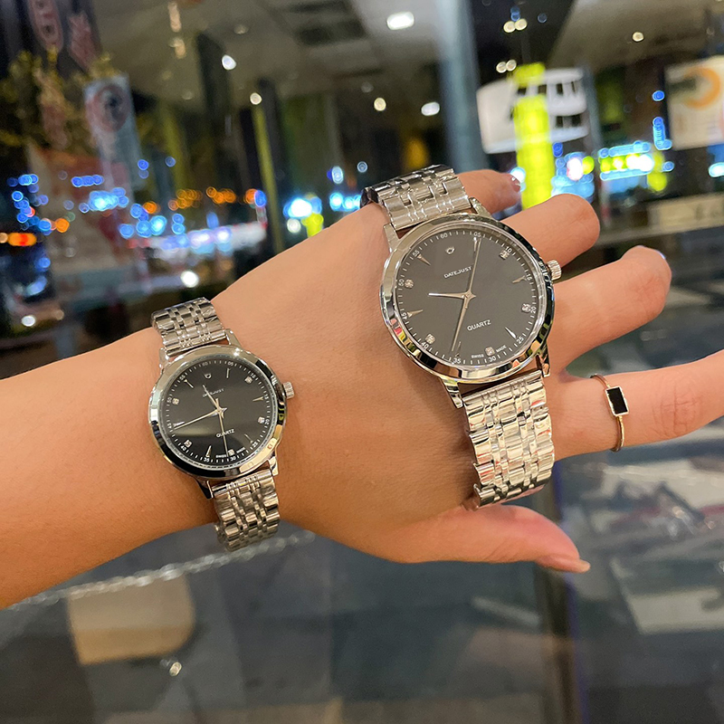 Lovers Pair Watches Mens Womens R Watch Luxurys Designers Fashion 40mm 28mm Lady Fashion Montre De Luxe Luxury Wristwatches D2109257Z, Box
Lovers Pair Watches Mens Womens R Watch Luxurys Designers Fashion 40mm 28mm Lady Fashion Montre De Luxe Luxury Wristwatches D2109257Z, Box