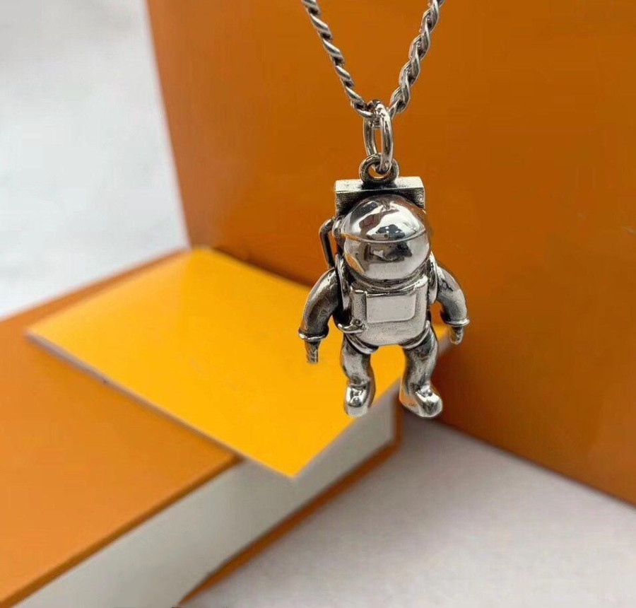 Fashion Pendant Necklaces Street Necklace for Man Woman Jewelry Party Pendants High Quality 12 Color Box need extra cost