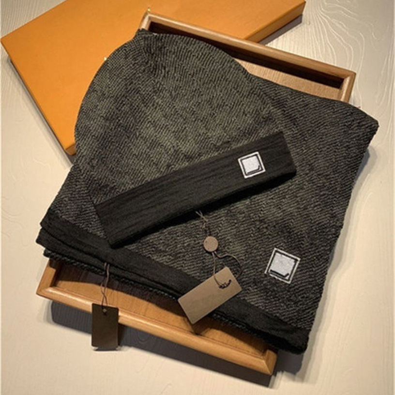 21ss High quality scarf set for men women winter scarfs designer shawl hat wool beanie wrap Scarves, Blue;gray
21ss High quality scarf set for men women winter scarfs designer shawl hat wool beanie wrap Scarves, Blue;gray