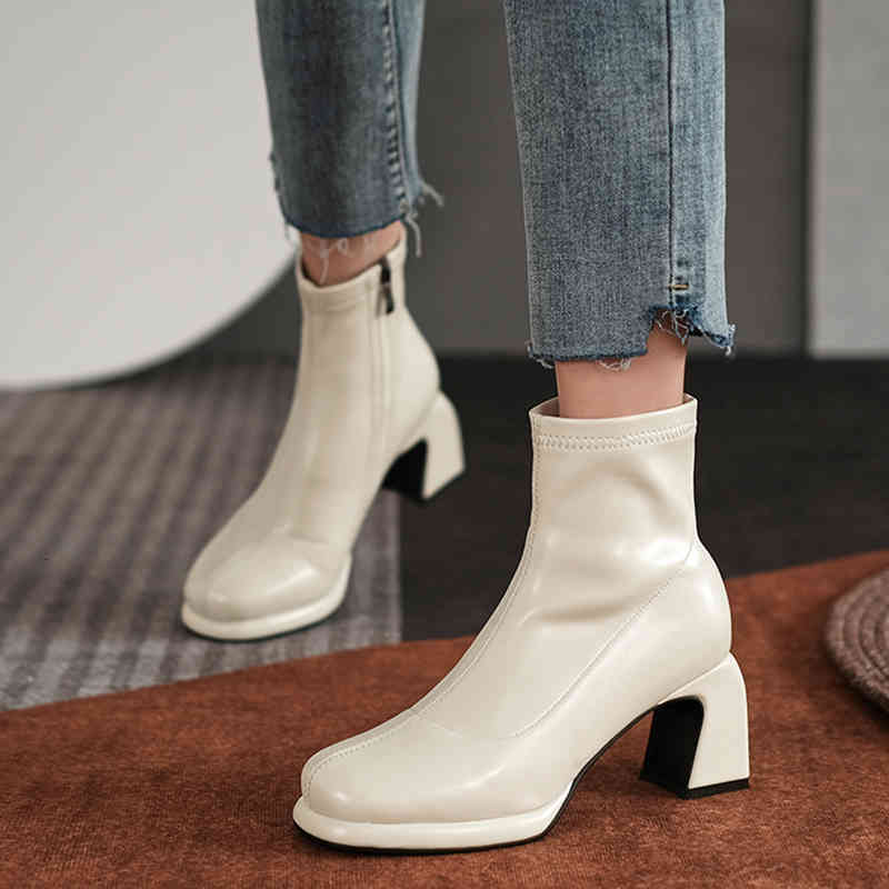 boots arrival women's boots fall winter high-toe shoes round-foot zipper simple lateral feminine modern black 080c
boots arrival women's boots fall winter high-toe shoes round-foot zipper simple lateral feminine modern black 080c