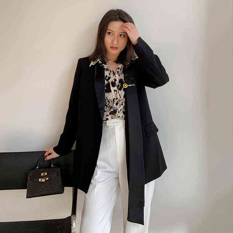 [EAM] Women Black Vintage Irregular Blazer Notched Collar Long Sleeve Loose Fit Jacket Fashion Spring Autumn 1DD5534 211122