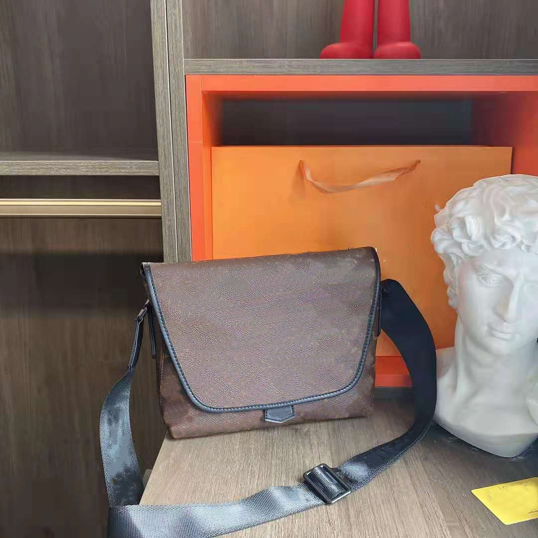 Male Purse Bag Mens Inclined Boys Unisex Men Genuine Leather Handbags Shoulderbag Handbag Shoulder Bags Flip Presbyopic Messenger Purses, Customize
Male Purse Bag Mens Inclined Boys Unisex Men Genuine Leather Handbags Shoulderbag Handbag Shoulder Bags Flip Presbyopic Messenger Purses, Customize