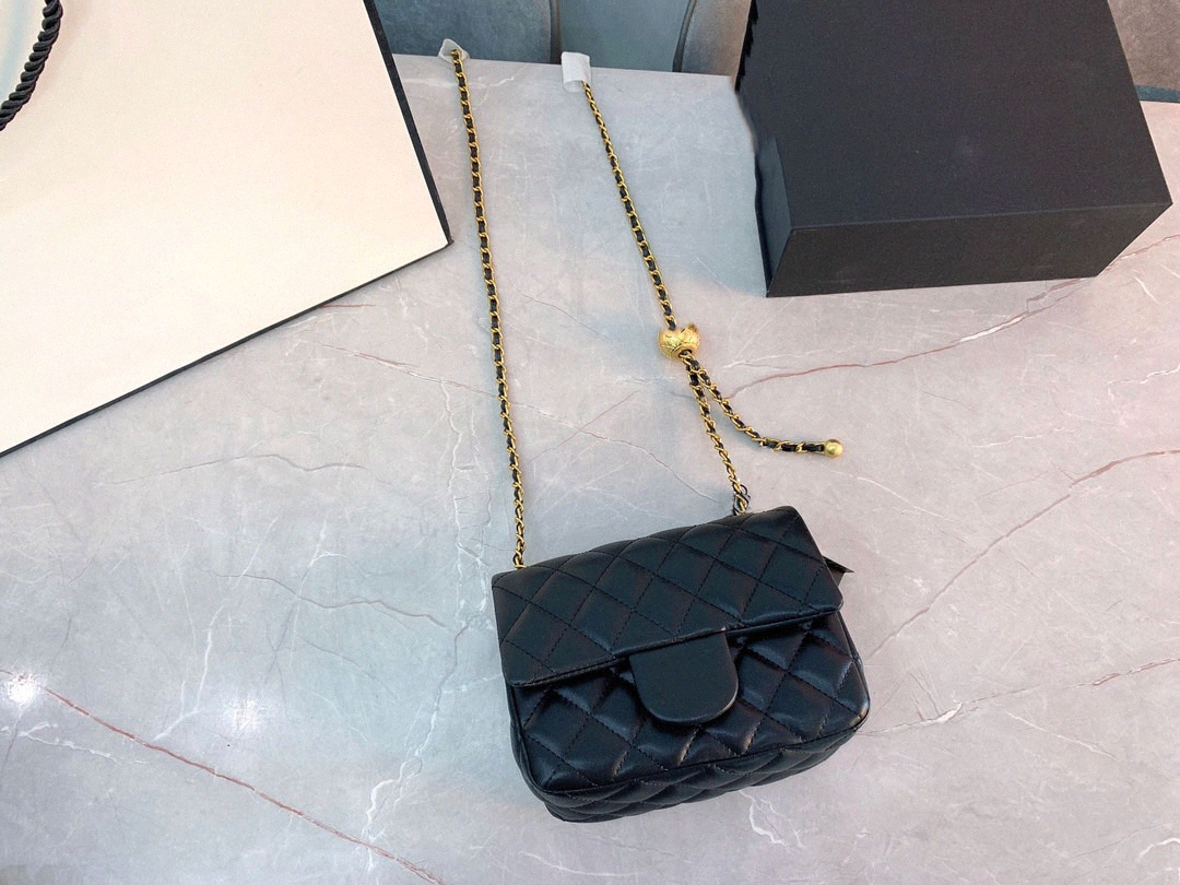 Designer Women handbags luxury ladies crossbody bags classic diamond pattern styles channel purse shoulder bags with check patterns wallets
Designer Women handbags luxury ladies crossbody bags classic diamond pattern styles channel purse shoulder bags with check patterns wallets