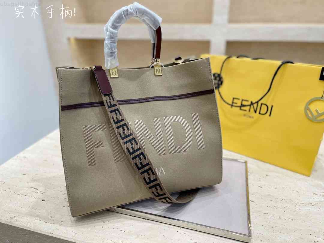 women luxurys designers bags 2021 tb organ chain strip small square litc crossbody bag totes designer handbag purse wallet handbags tote q1a
women luxurys designers bags 2021 tb organ chain strip small square litc crossbody bag totes designer handbag purse wallet handbags tote q1a