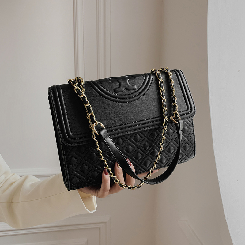 Light luxury bag early high-capacity solid color simple diagonal cross lattice embroidery line commuter out of Purse, White
Light luxury bag early high-capacity solid color simple diagonal cross lattice embroidery line commuter out of Purse, White