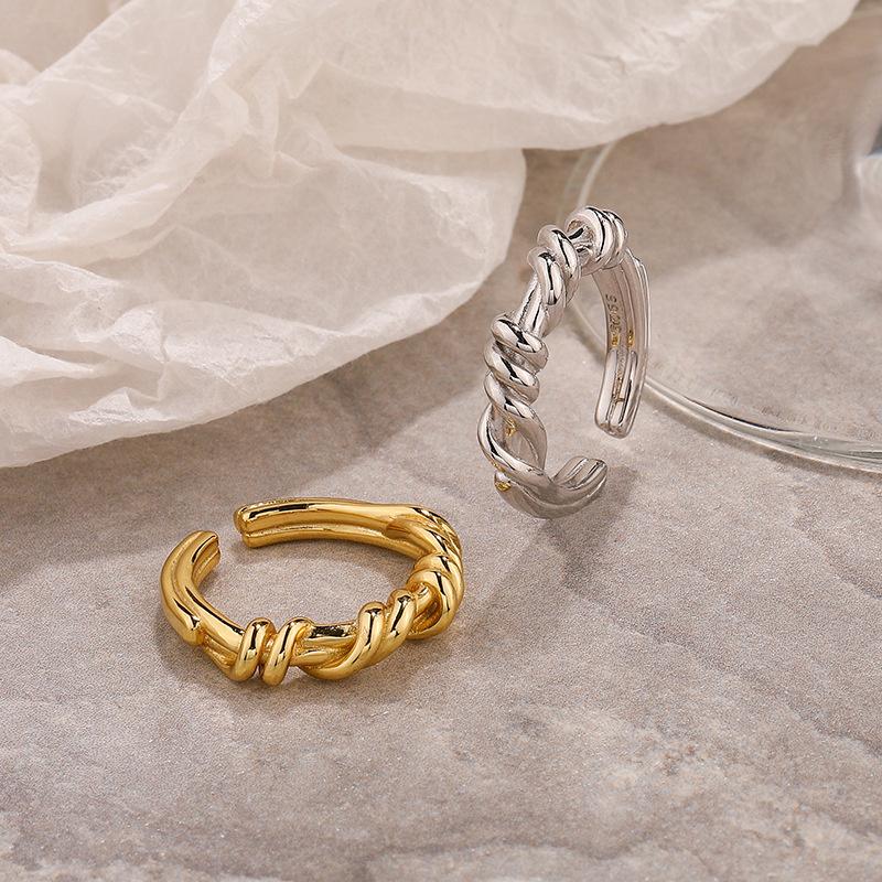 Cluster Rings Sterling Silver 925 Twist Knot Ring Gift For Women Aesthetic Personality Minimalist Wedding 2022 Fine Joias Ouro 18k Jewelry
Cluster Rings Sterling Silver 925 Twist Knot Ring Gift For Women Aesthetic Personality Minimalist Wedding 2022 Fine Joias Ouro 18k Jewelry