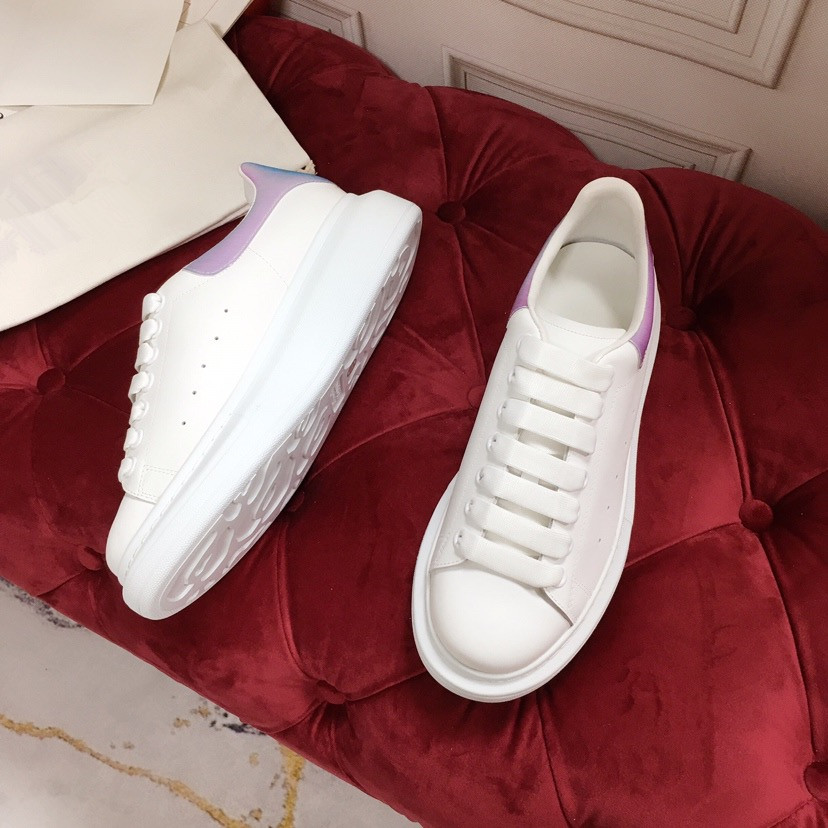 2021 Designer Sneakers shoe Men women Trainers Vintage Luxury Ladies sport casual Shoes Designers runner Sneaker size 35-45, 08
2021 Designer Sneakers shoe Men women Trainers Vintage Luxury Ladies sport casual Shoes Designers runner Sneaker size 35-45, 08