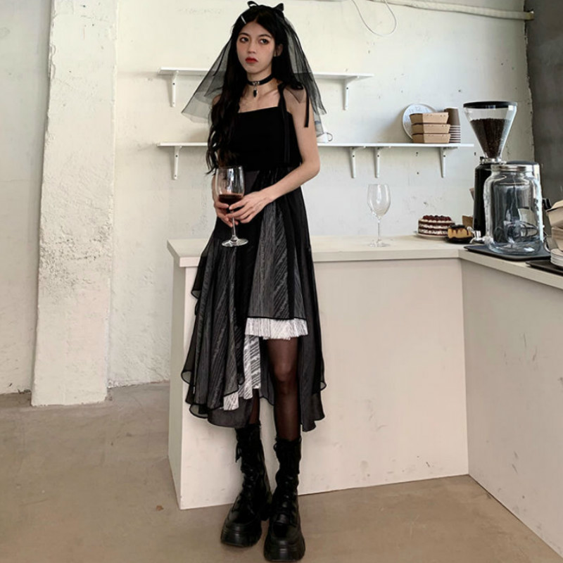 Gothic Midi Dress Women Lace Black Irregular Y2k Dress Square Collar Spaghetti Strap Party Dress Korea Streetwear 210521