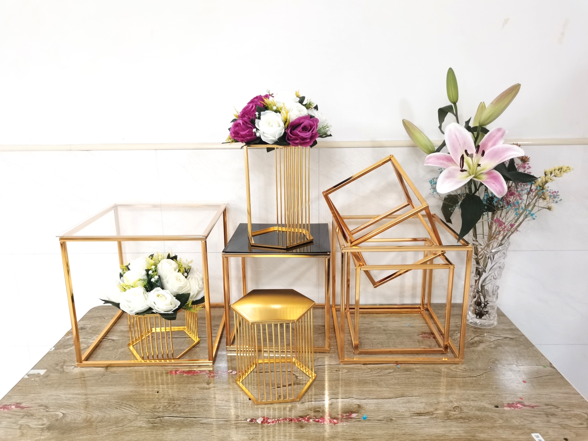 13pcs Iron Stand Cupcake Cookie Flowers Dessert Wedding Decoration Shiny Gold Metal Frame Table Centerpieces Props Birthday Party Cake Display Buffet 