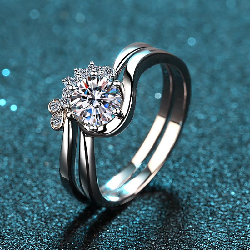 Cluster Rings Silver 0.8 Excellent Cut Diamond Test Passed D Color Good Clarity Moissanite Ring Set 925 Jewelry Female Wedding
Cluster Rings Silver 0.8 Excellent Cut Diamond Test Passed D Color Good Clarity Moissanite Ring Set 925 Jewelry Female Wedding