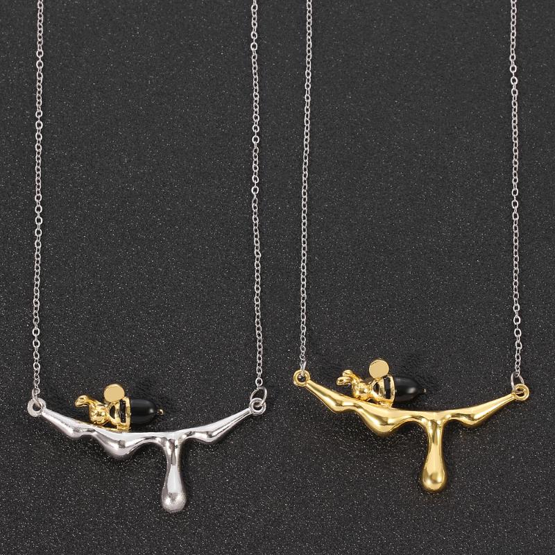 Cute Gold Color Bee And Dripping Honey Pendant Necklace Handmade Chain Necklaces Choker Jewelry For Women Gifts
Cute Gold Color Bee And Dripping Honey Pendant Necklace Handmade Chain Necklaces Choker Jewelry For Women Gifts