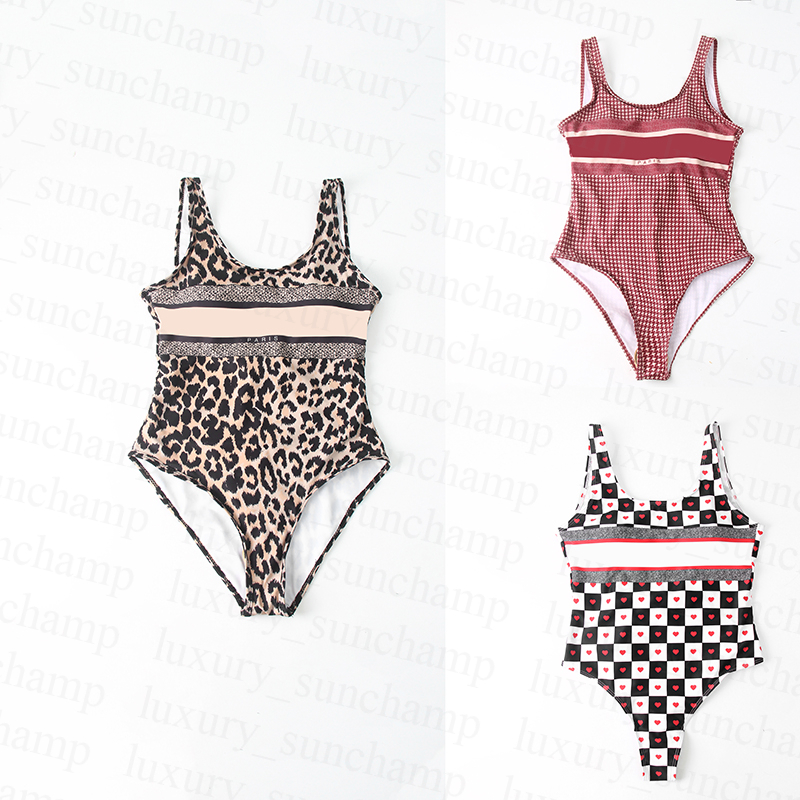 Sexy Backless Swimsuit Fashion Leopard Bathing Suit Designer Letter Printed Swimsuits Womens Summer Beach Vacation Swimwear
Sexy Backless Swimsuit Fashion Leopard Bathing Suit Designer Letter Printed Swimsuits Womens Summer Beach Vacation Swimwear