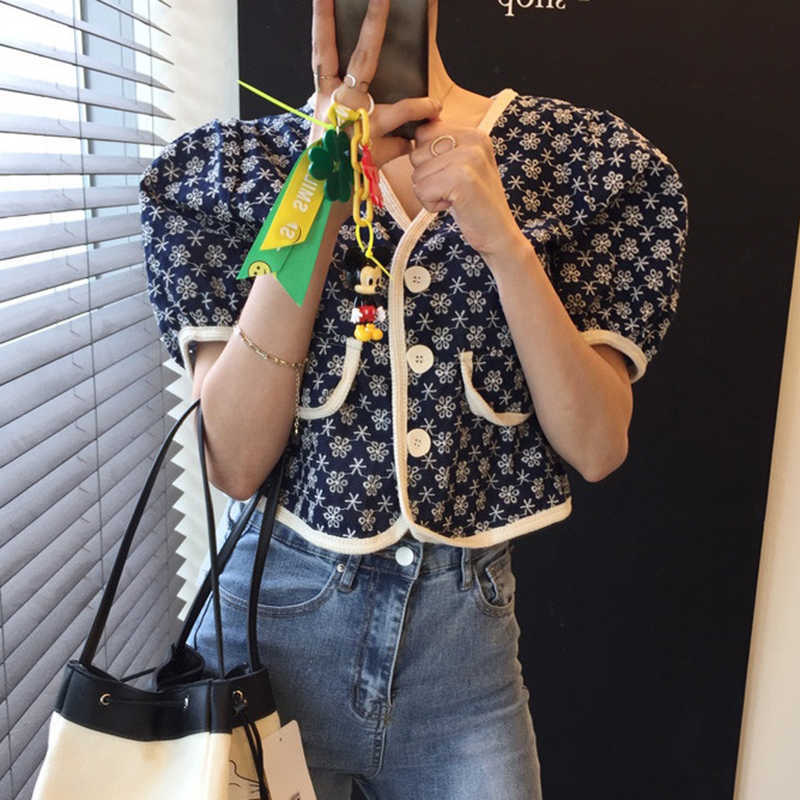 Korejpaa Women Shirt Summer Korean Chic Retro Slimming V-Neck Border Contrast Lace Embroidered Flower Puff Sleeve Blouses 210526