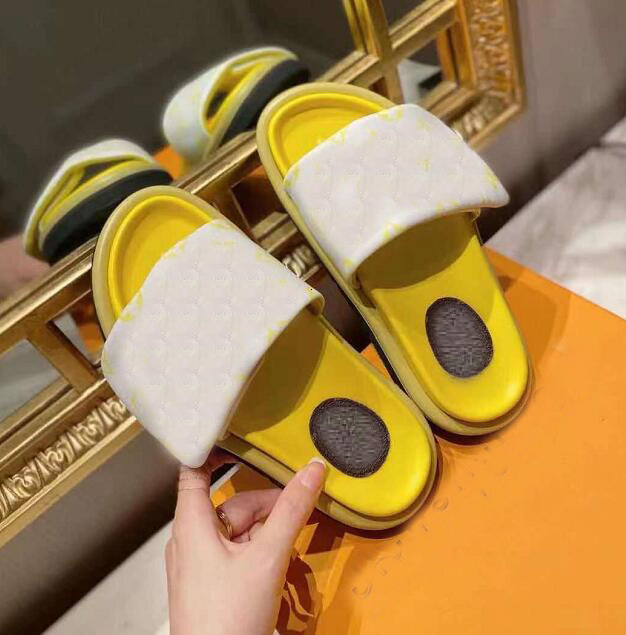 slippers fashion luxury slippers women brand shoes femmes men sandals designer summer beach sandalias non-slip flip-flops size 35-, Black
slippers fashion luxury slippers women brand shoes femmes men sandals designer summer beach sandalias non-slip flip-flops size 35-, Black