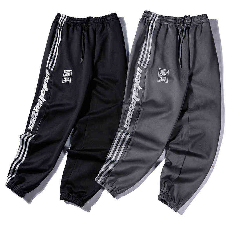 High Streetwear Kanye West Season 6 Sweatpants Men Women High Quality CALABASAS Stripe Jogging Kanye West Drawstring Trousers H1110, Black
High Streetwear Kanye West Season 6 Sweatpants Men Women High Quality CALABASAS Stripe Jogging Kanye West Drawstring Trousers H1110, Black