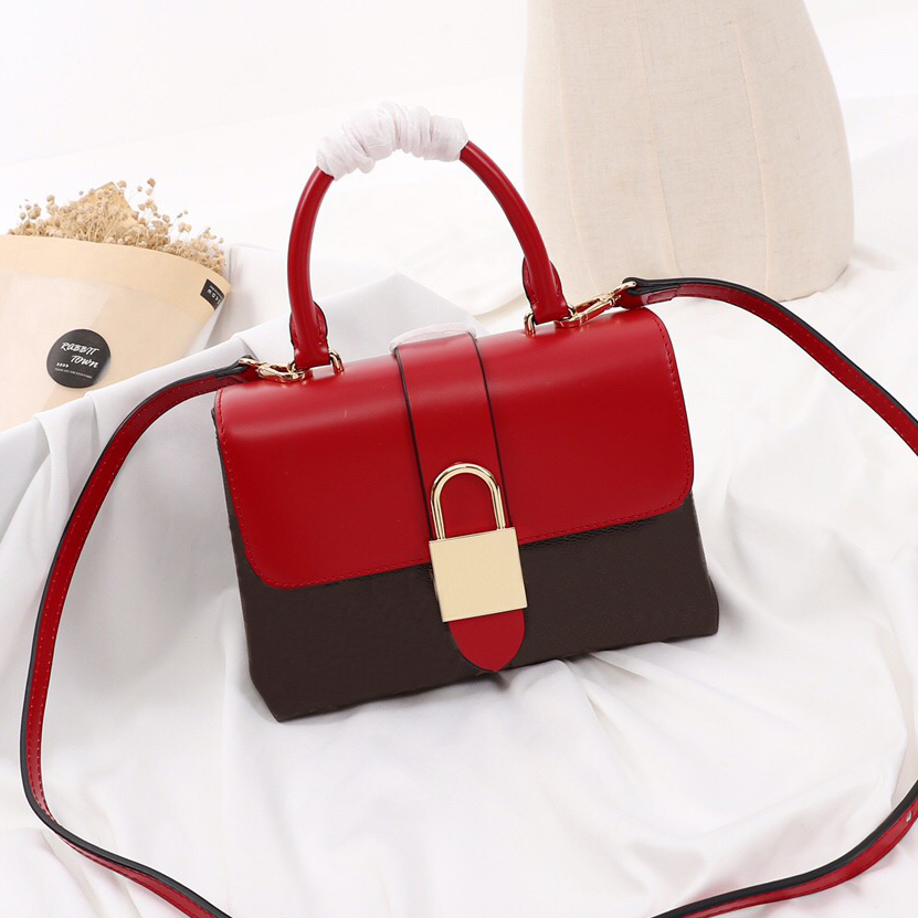 Classic Vintage Vintage handbag Totes canvas leather gold metal lock elegant commuter messenger bag single shoulder bags women style, Do not buy 
Classic Vintage Vintage handbag Totes canvas leather gold metal lock elegant commuter messenger bag single shoulder bags women style, Do not buy