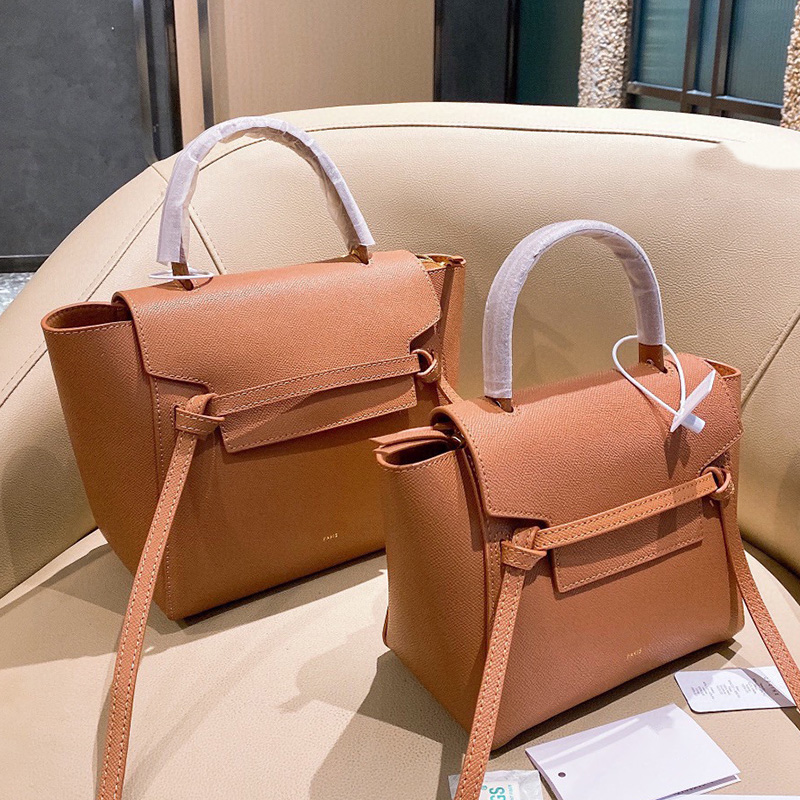 Designer Women Pico Crossbody Blet Bag Paris Brand Vintage Fashion Genuine Leather Handbags Woman Litchi Grain Cowhide Shoulder Handbag Luxurys Designers Bags, Blue
Designer Women Pico Crossbody Blet Bag Paris Brand Vintage Fashion Genuine Leather Handbags Woman Litchi Grain Cowhide Shoulder Handbag Luxurys Designers Bags, Blue