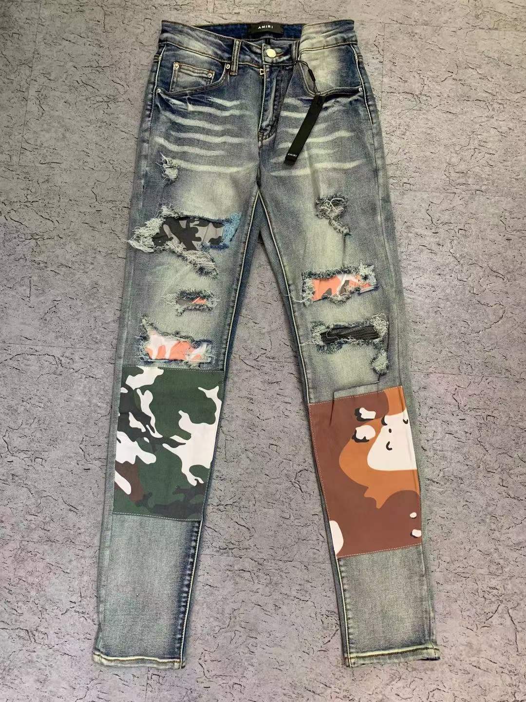 2021 TikTok High Quietly Mens Designer Jeans Distressed Ripped Biker Slim Fit Motorcycle Bikers Denim For Men s Fashion Mans Black Pants pour hommes Size 29- 686, Contact me
2021 TikTok High Quietly Mens Designer Jeans Distressed Ripped Biker Slim Fit Motorcycle Bikers Denim For Men s Fashion Mans Black Pants pour hommes Size 29- 686, Contact me