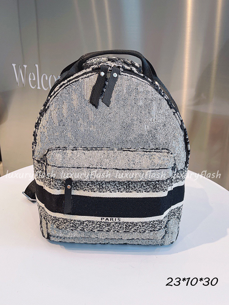 Degienrs Full Letters Backpacks Women Luxurys Fashion Mens School Backpack Shoulder Bags 2021 Leopard Purses High Quality Large Capacity Wholesale
Degienrs Full Letters Backpacks Women Luxurys Fashion Mens School Backpack Shoulder Bags 2021 Leopard Purses High Quality Large Capacity Wholesale