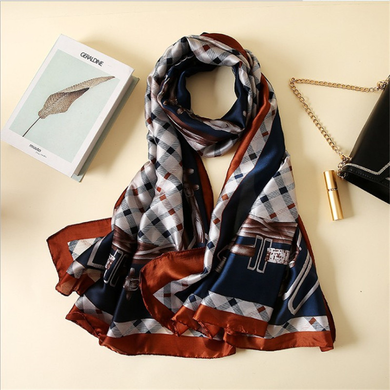 Shawls Spring autumn new simulation silk scarf women's European and American summer sunscreen shawl
Shawls Spring autumn new simulation silk scarf women's European and American summer sunscreen shawl