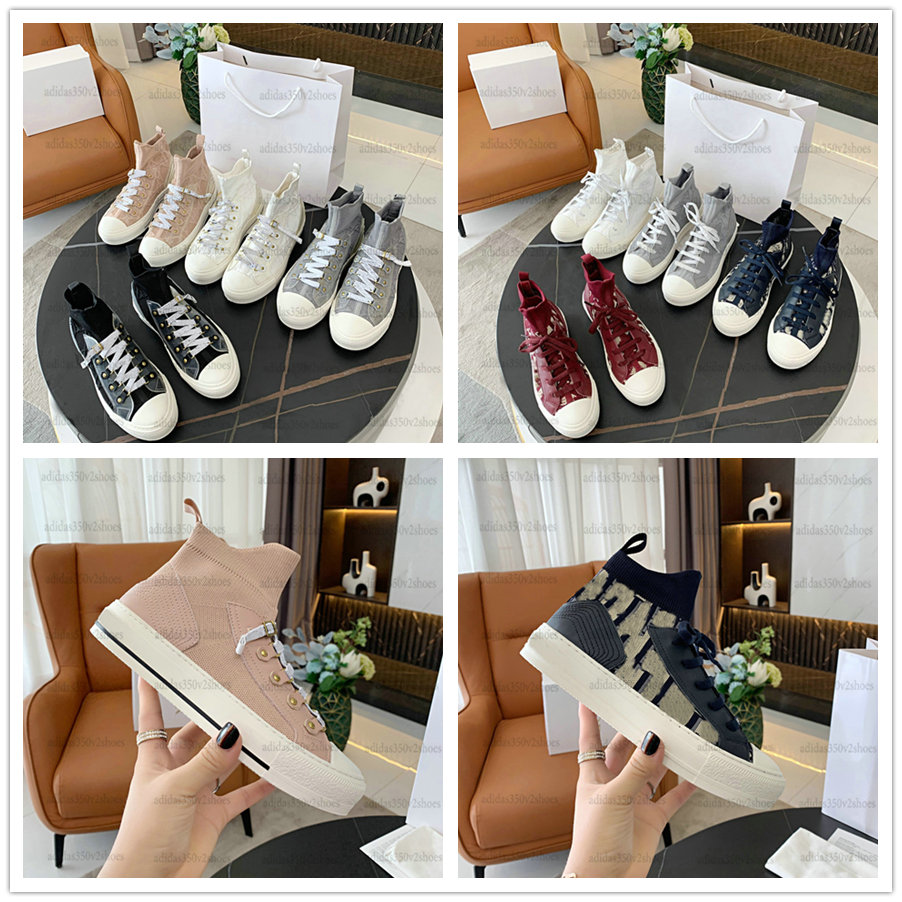 Walk N Deep Blue Oblique Technical Mesh White Nude Knit Women Designer Shoe Walk 'N' High-Top calfskin Sneakers
Walk N Deep Blue Oblique Technical Mesh White Nude Knit Women Designer Shoe Walk 'N' High-Top calfskin Sneakers