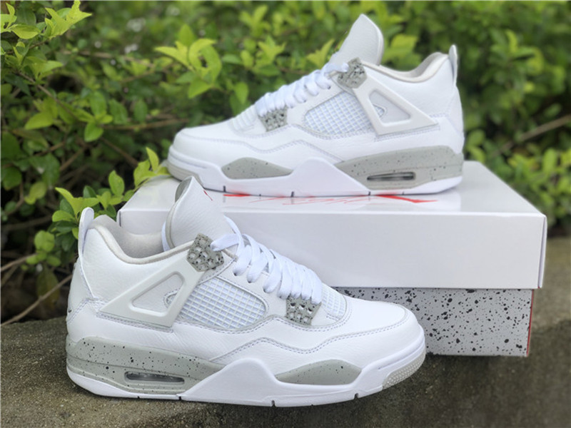 New Men Women With Box 4s Basketball Shoes 4 White Oreo Athletic Shoes High Quality Sports Outdoors Sneakers, As picture
New Men Women With Box 4s Basketball Shoes 4 White Oreo Athletic Shoes High Quality Sports Outdoors Sneakers, As picture