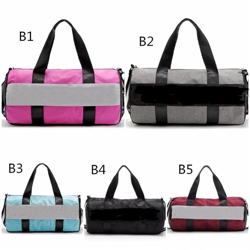 Duffel Bag Big Large Storage Men Women Travel Bags Hangbag Waterproof Luggage Packs Pink colors Fast shopping, Mix color style 2
Duffel Bag Big Large Storage Men Women Travel Bags Hangbag Waterproof Luggage Packs Pink colors Fast shopping, Mix color style 2