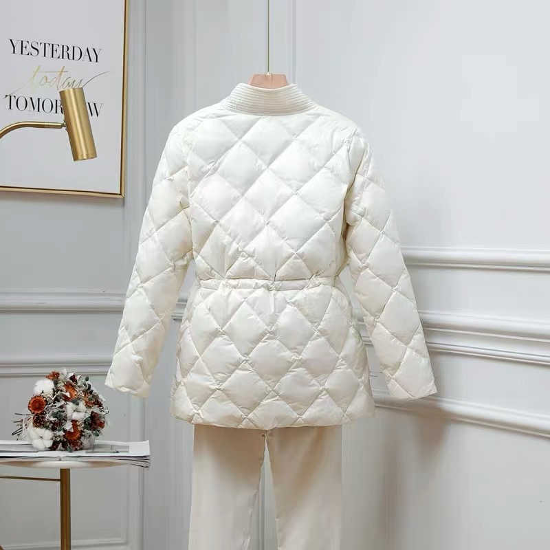 Colorfaith Autumn Winter Women Jackets Quilted Puffer Parkas High-Quality Warm Drawstring Sweet Oversized Coat CO9850 211008