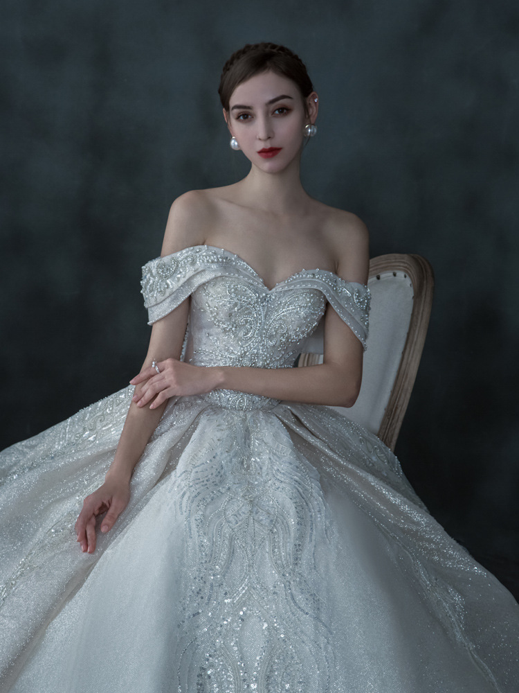 Exquisite Dresses With Strapless Off Shoulder Beaded Appliqued Race Vintage Ball Gown Wedding Dress Custom Made Vestidos De Novia