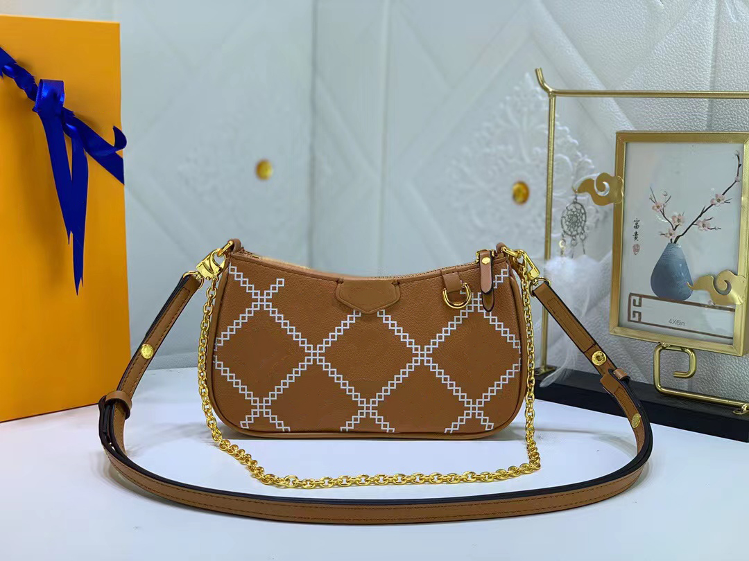 Fashion Mini Bag Chain Crossbody Short Leather Shoulder Strap Simple Pouch Shoulder Strap Luxury Designer Bag 81066, 81066# caramel yellow
Fashion Mini Bag Chain Crossbody Short Leather Shoulder Strap Simple Pouch Shoulder Strap Luxury Designer Bag 81066, 81066# caramel yellow